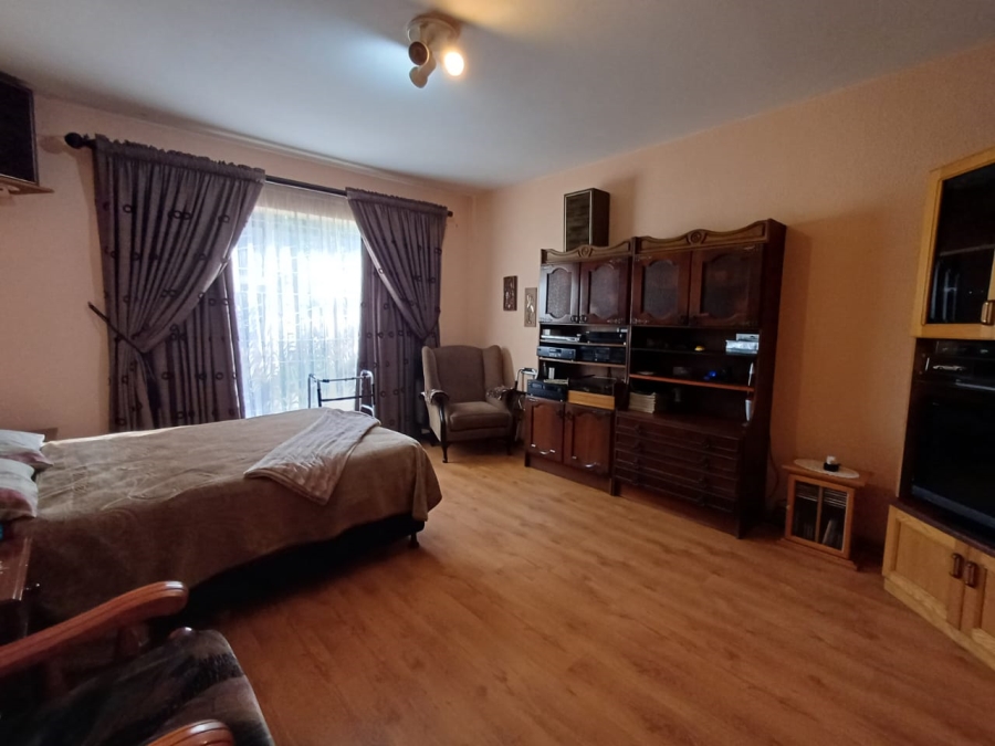 4 Bedroom Property for Sale in Vanderbijlpark SE Gauteng