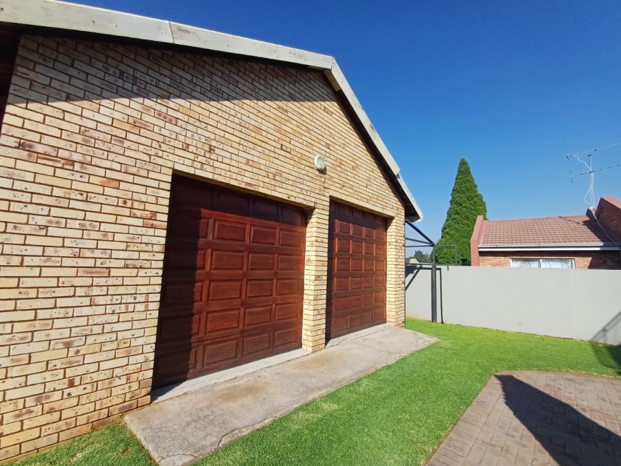4 Bedroom Property for Sale in Vanderbijlpark SE Gauteng