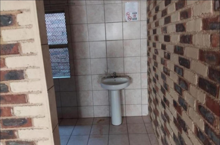 12 Bedroom Property for Sale in Brakpan Central Gauteng