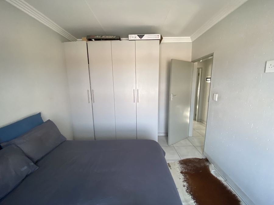 2 Bedroom Property for Sale in Eveleigh Gauteng