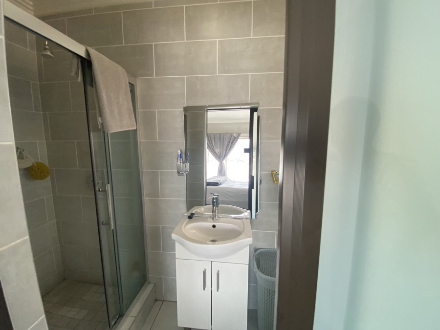 2 Bedroom Property for Sale in Eveleigh Gauteng