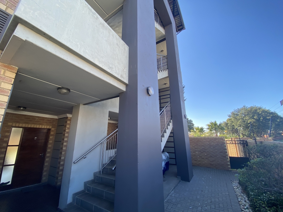2 Bedroom Property for Sale in Eveleigh Gauteng
