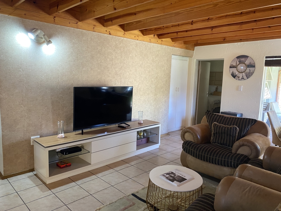 4 Bedroom Property for Sale in Ravenswood Gauteng