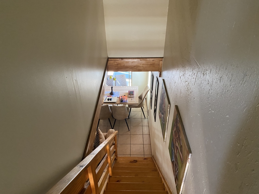 4 Bedroom Property for Sale in Ravenswood Gauteng