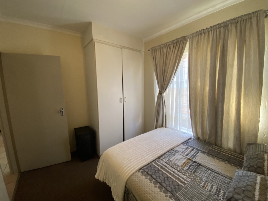 4 Bedroom Property for Sale in Ravenswood Gauteng