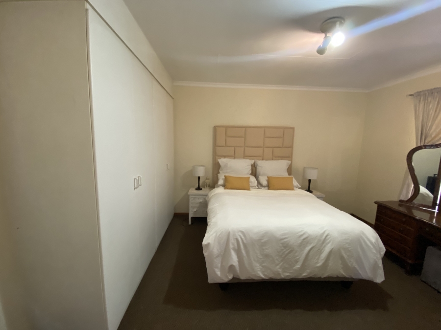 4 Bedroom Property for Sale in Ravenswood Gauteng