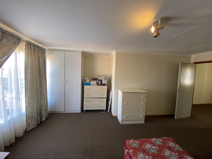 4 Bedroom Property for Sale in Ravenswood Gauteng