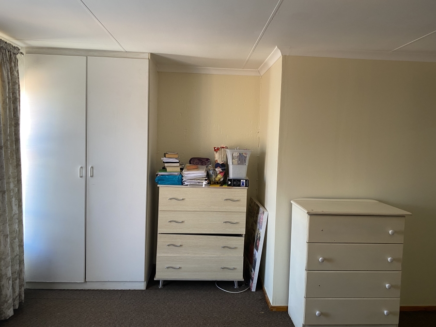 4 Bedroom Property for Sale in Ravenswood Gauteng