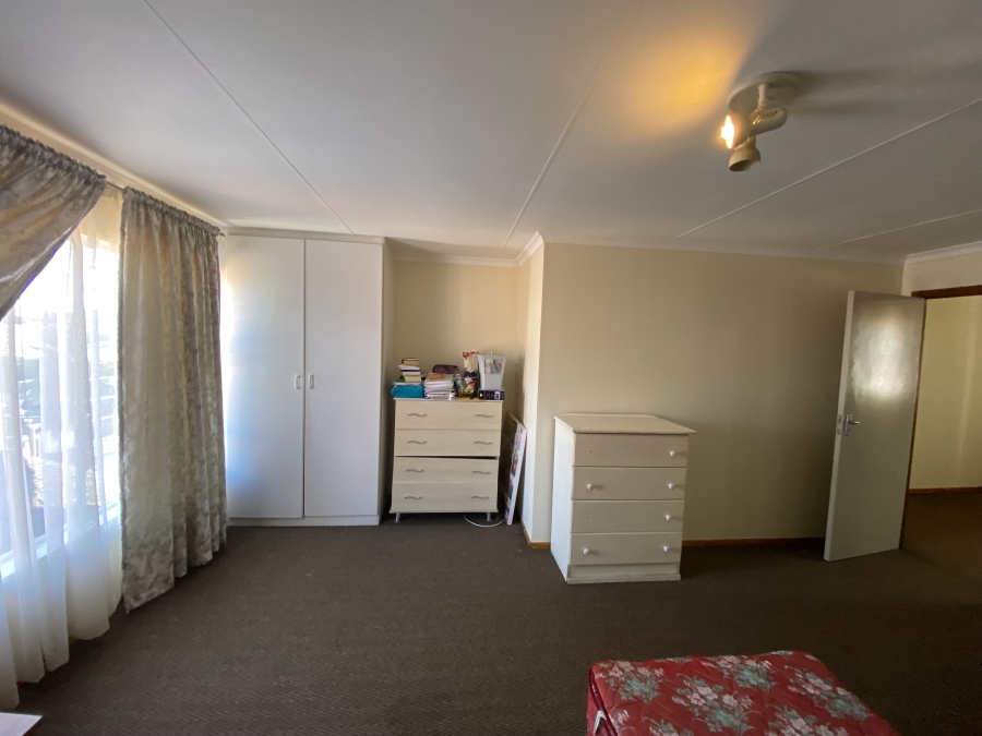 4 Bedroom Property for Sale in Ravenswood Gauteng
