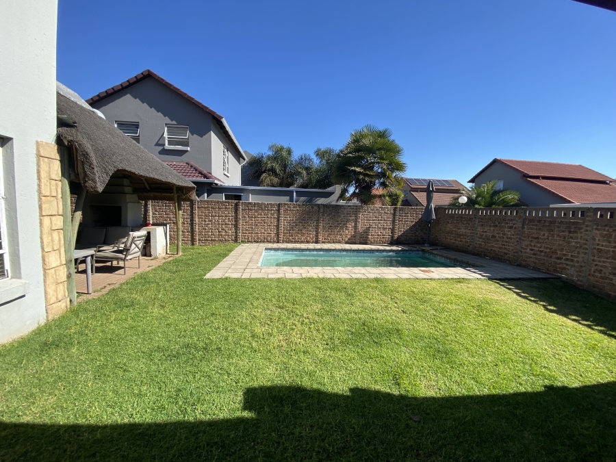 4 Bedroom Property for Sale in Ravenswood Gauteng