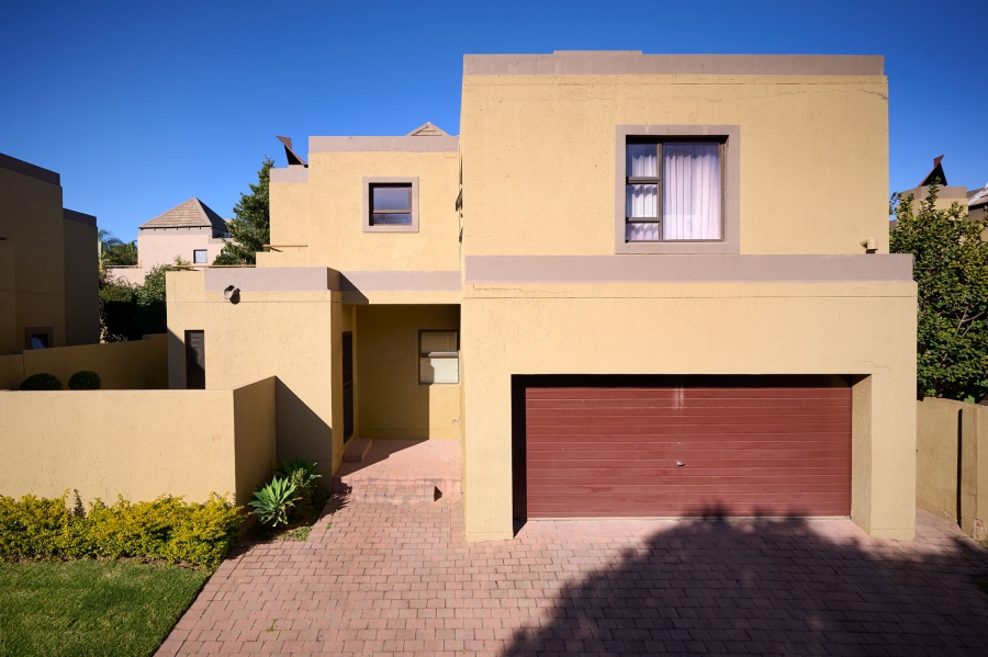 3 Bedroom Property for Sale in Halfway Gardens Gauteng
