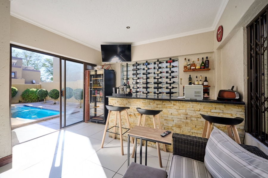 3 Bedroom Property for Sale in Halfway Gardens Gauteng