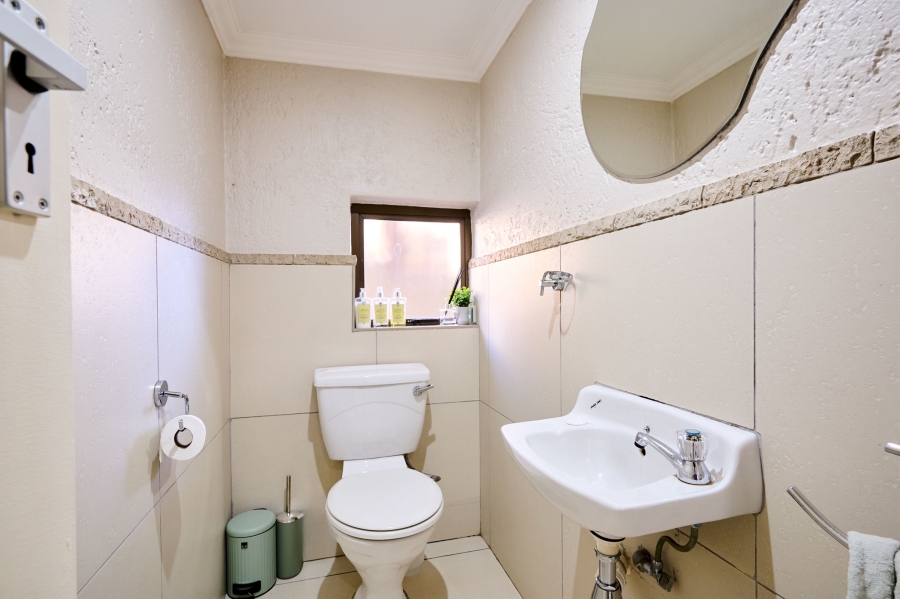 3 Bedroom Property for Sale in Halfway Gardens Gauteng