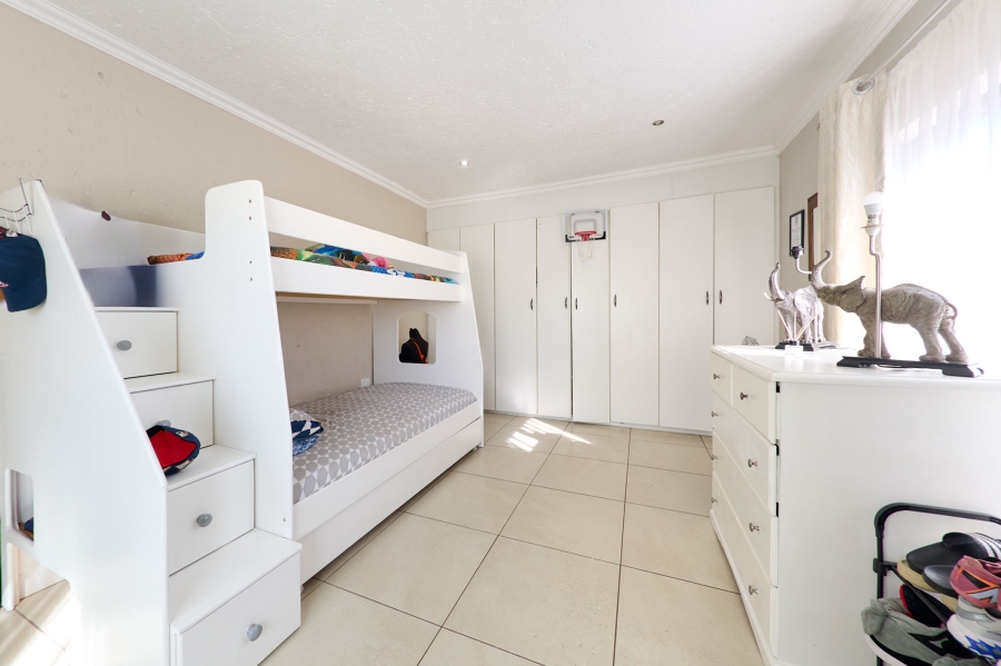 3 Bedroom Property for Sale in Halfway Gardens Gauteng