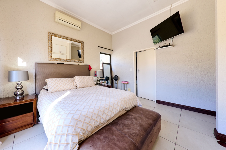 3 Bedroom Property for Sale in Halfway Gardens Gauteng