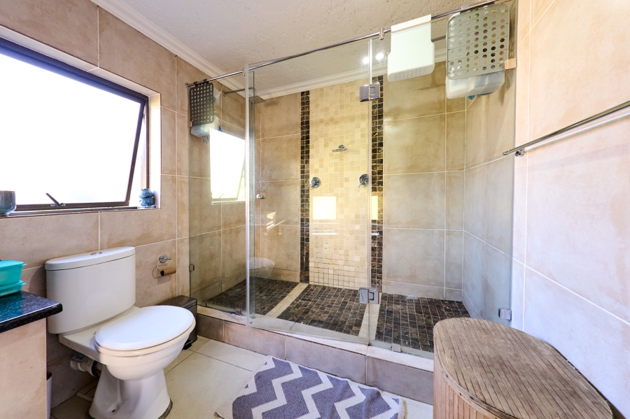 3 Bedroom Property for Sale in Halfway Gardens Gauteng