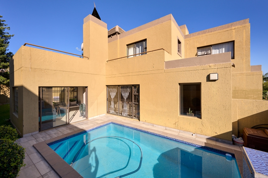 3 Bedroom Property for Sale in Halfway Gardens Gauteng