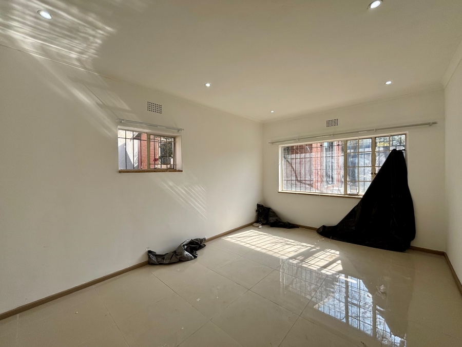 5 Bedroom Property for Sale in Blairgowrie Gauteng