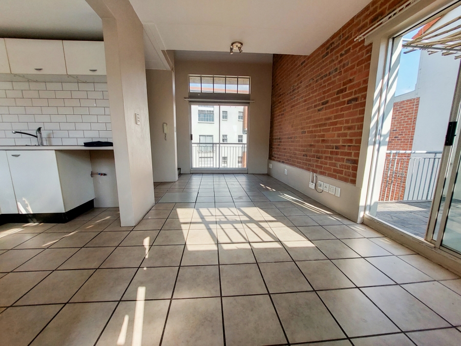 1 Bedroom Property for Sale in Houghton Estate Gauteng