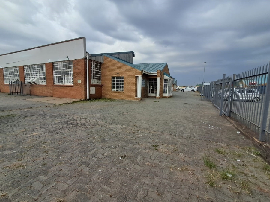 To Let Commercial Property for Rent in Duncanville Gauteng
