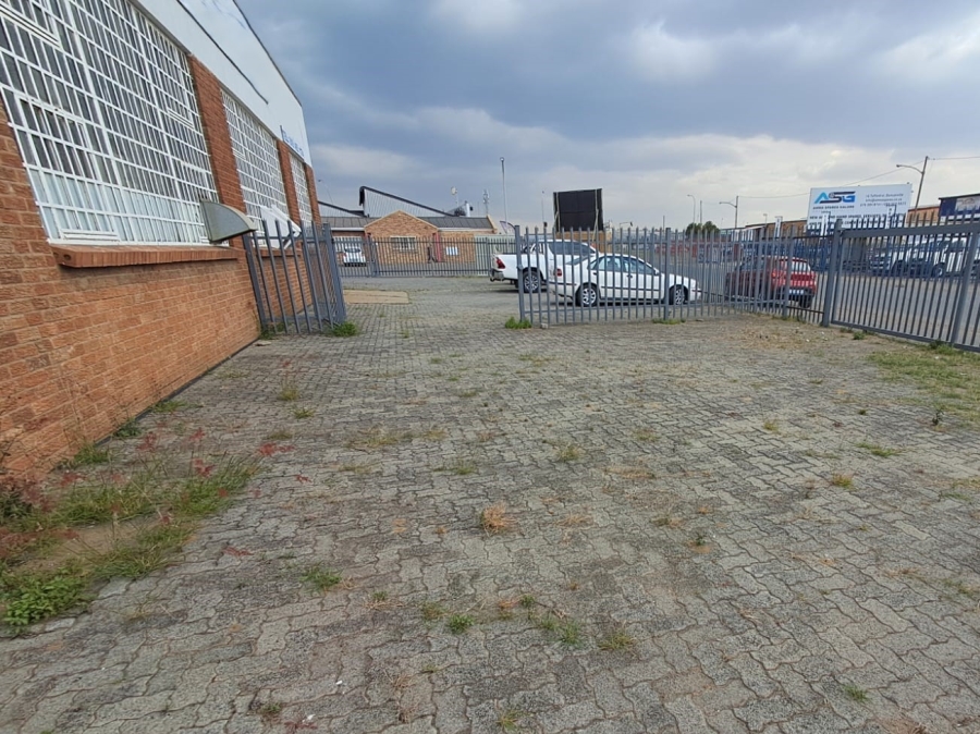 To Let Commercial Property for Rent in Duncanville Gauteng