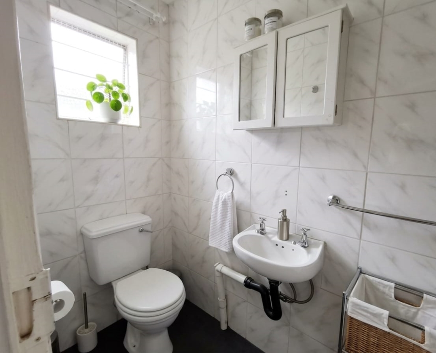 To Let 1 Bedroom Property for Rent in Golf Park Gauteng