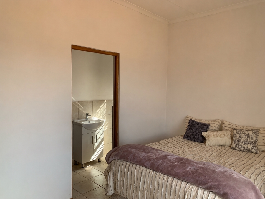 3 Bedroom Property for Sale in Kookrus Gauteng