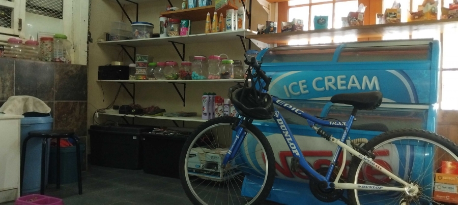 6 Bedroom Property for Sale in Lewisham Gauteng