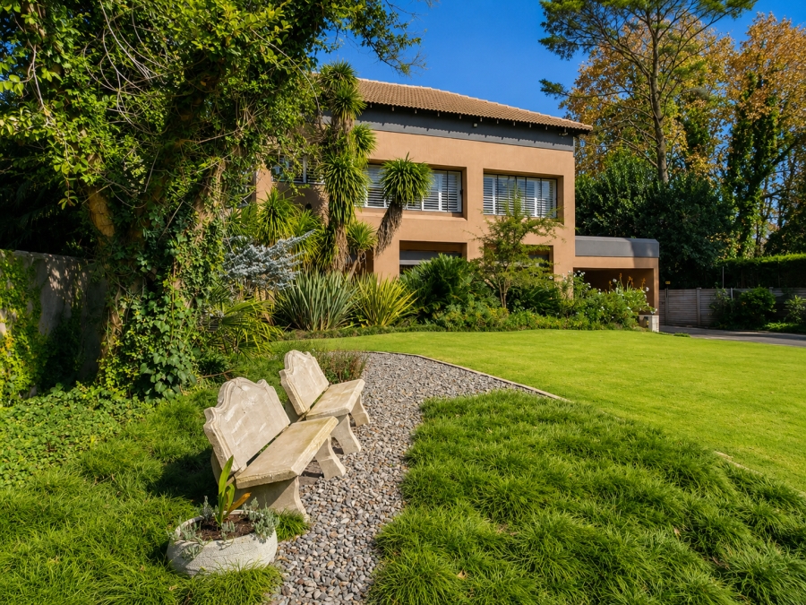 5 Bedroom Property for Sale in Three Rivers Gauteng