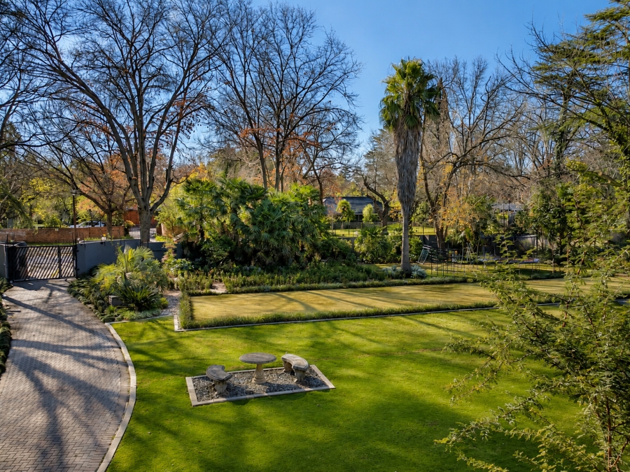 5 Bedroom Property for Sale in Three Rivers Gauteng