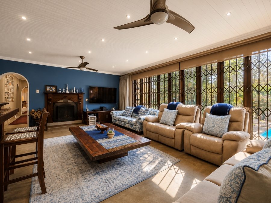 5 Bedroom Property for Sale in Three Rivers Gauteng