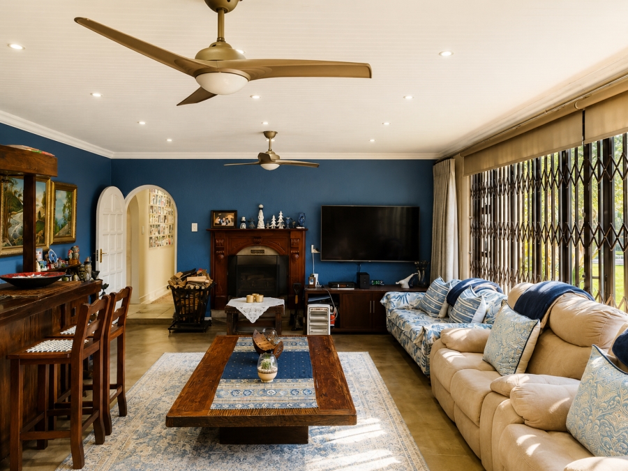 5 Bedroom Property for Sale in Three Rivers Gauteng