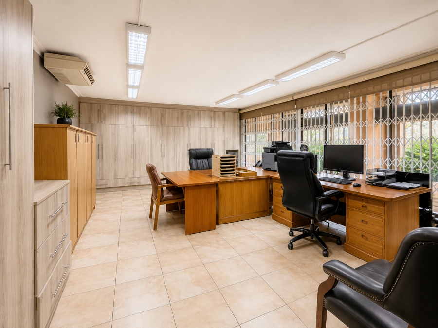 5 Bedroom Property for Sale in Three Rivers Gauteng