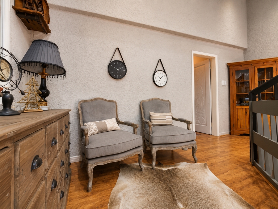 5 Bedroom Property for Sale in Three Rivers Gauteng
