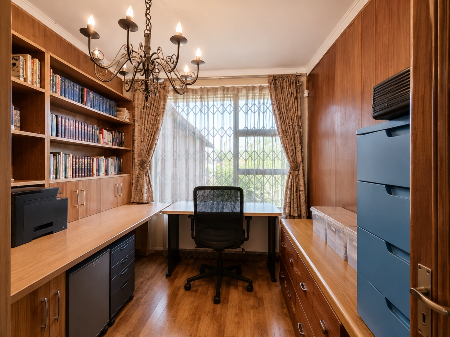 5 Bedroom Property for Sale in Three Rivers Gauteng