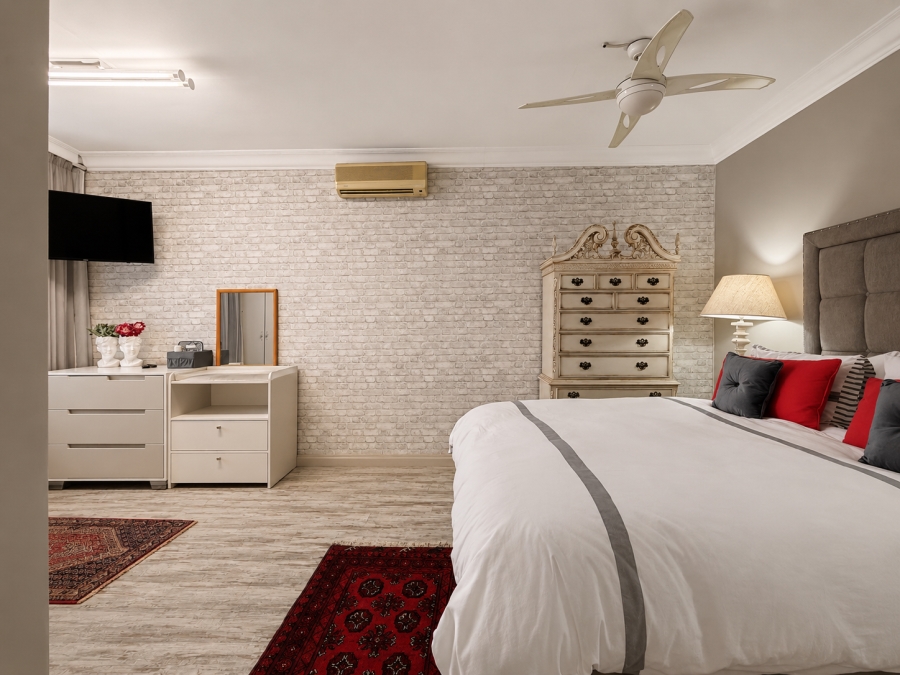 5 Bedroom Property for Sale in Three Rivers Gauteng