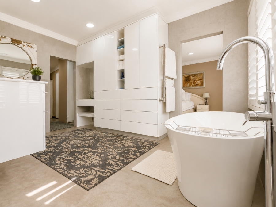 5 Bedroom Property for Sale in Three Rivers Gauteng