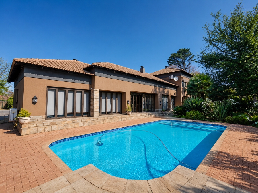 5 Bedroom Property for Sale in Three Rivers Gauteng