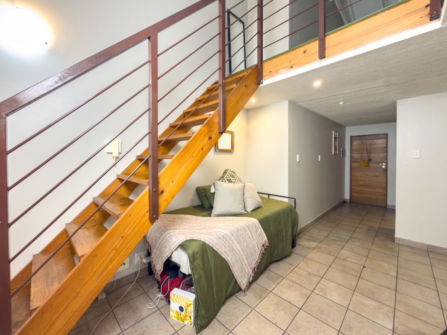 1 Bedroom Property for Sale in Hatfield Gauteng