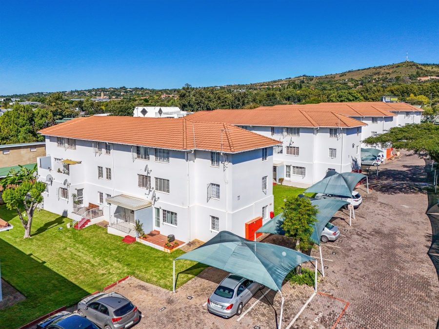 2 Bedroom Property for Sale in Groenkloof Gauteng