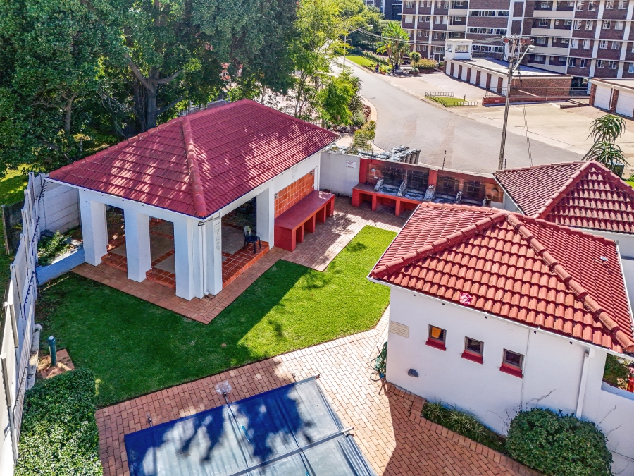 2 Bedroom Property for Sale in Groenkloof Gauteng