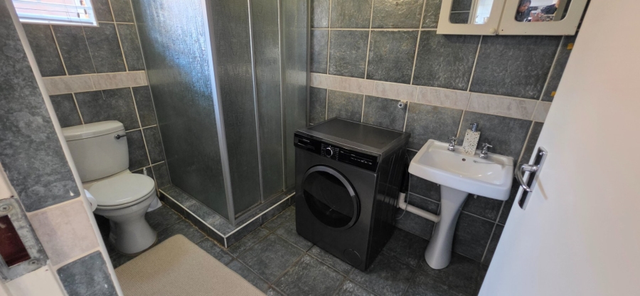 2 Bedroom Property for Sale in Magalieskruin Gauteng