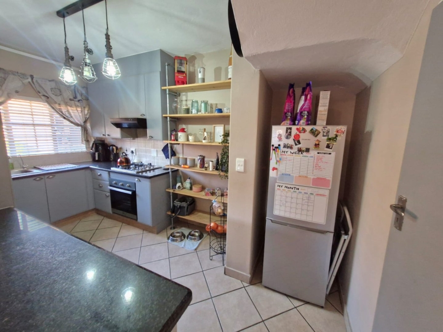 3 Bedroom Property for Sale in Sinoville Gauteng
