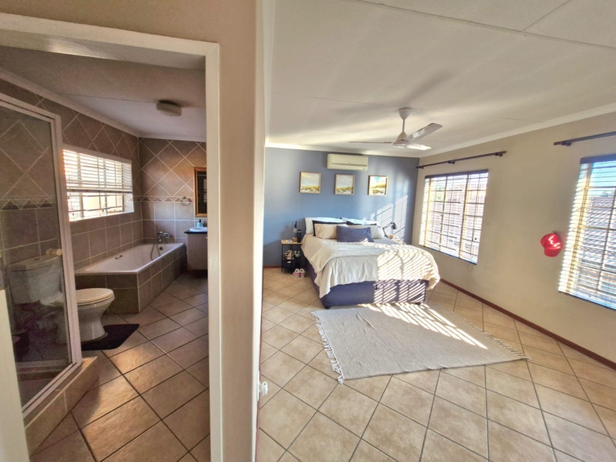 3 Bedroom Property for Sale in Sinoville Gauteng