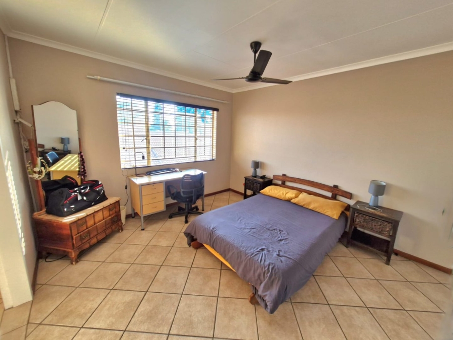 3 Bedroom Property for Sale in Sinoville Gauteng