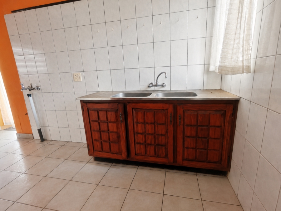 5 Bedroom Property for Sale in Bonanne Gauteng