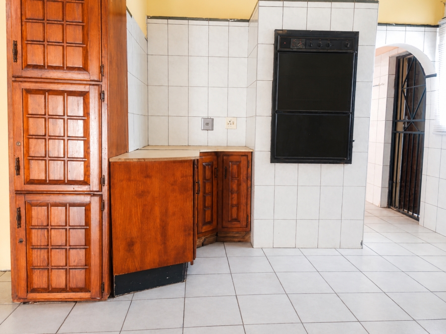 5 Bedroom Property for Sale in Bonanne Gauteng