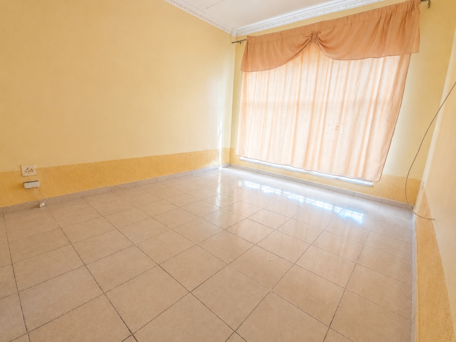 5 Bedroom Property for Sale in Bonanne Gauteng