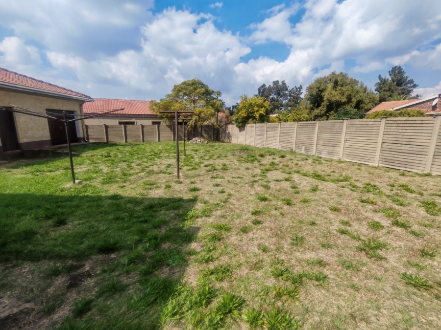 5 Bedroom Property for Sale in Bonanne Gauteng