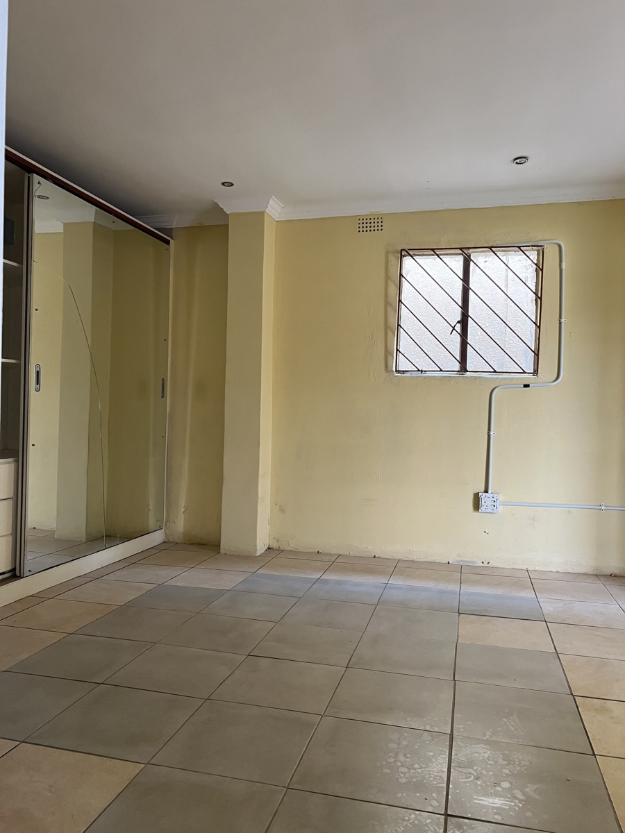 To Let 1 Bedroom Property for Rent in South Kensington Gauteng